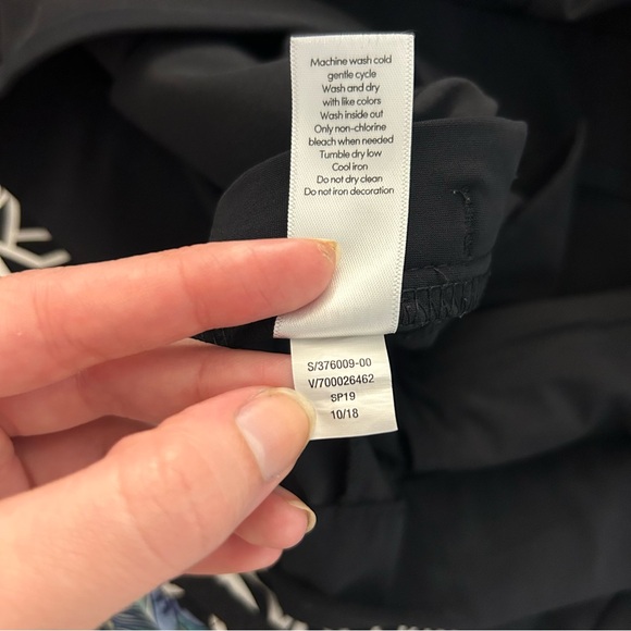 Athleta Gramercy Track Trousers in Black - Picture 8 of 10